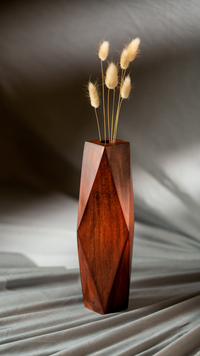 Auric wooden vase